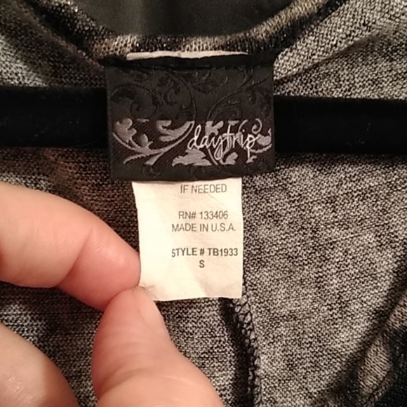 Daytrip Animal Print Blouse B12 - Picture 5 of 6